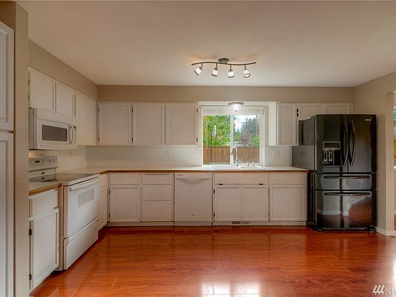 4th image of 8612 125th Street Ct E