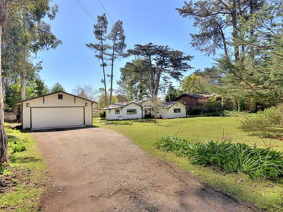 2nd image of 550 Miramar Dr