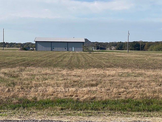 1st image of 293 Cowboy Dr