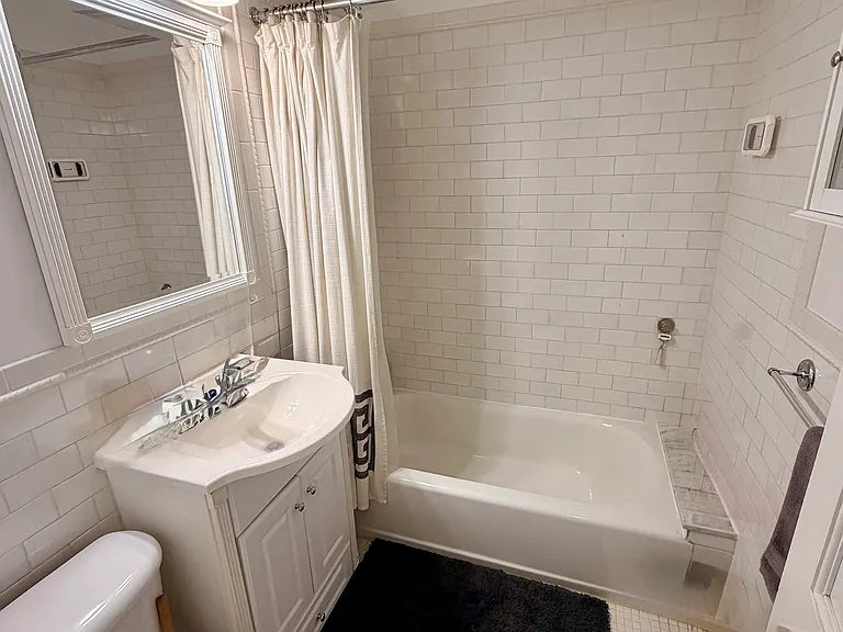 302 W 78th St #4B — Photo 5