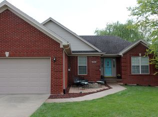 5816 Pine St, Jeffersonville, IN 47130