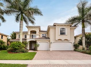8906 Valhalla Dr, Delray Beach, FL 33446