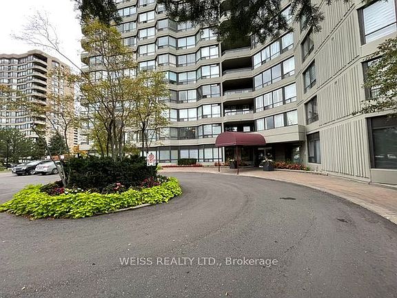 2nd image of 7460 Bathurst St #904