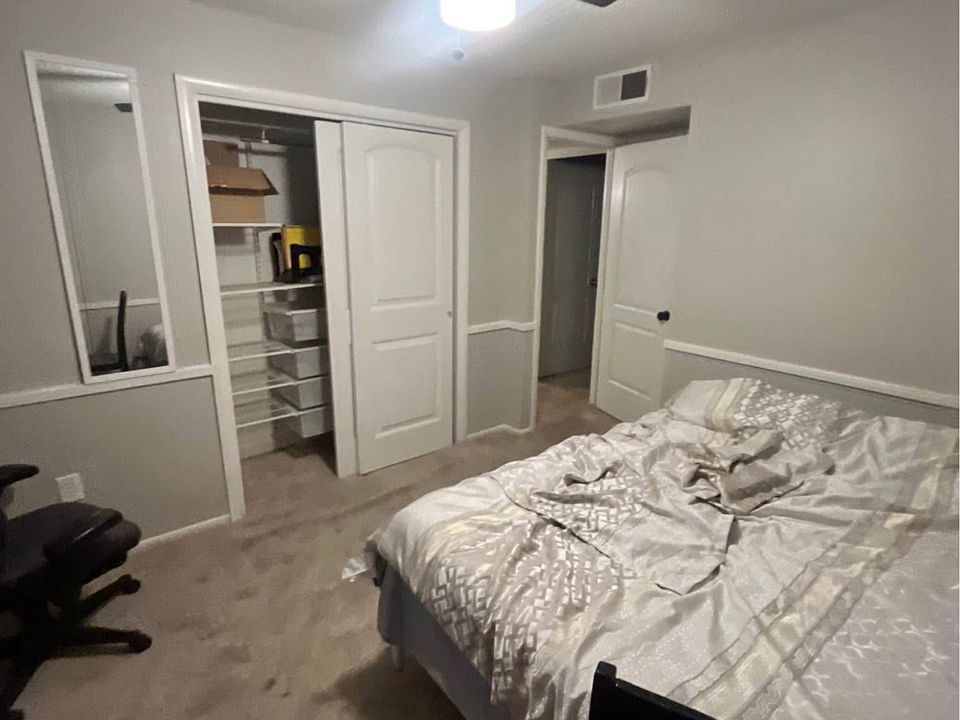 1st image of 3510 W Eugie Ave