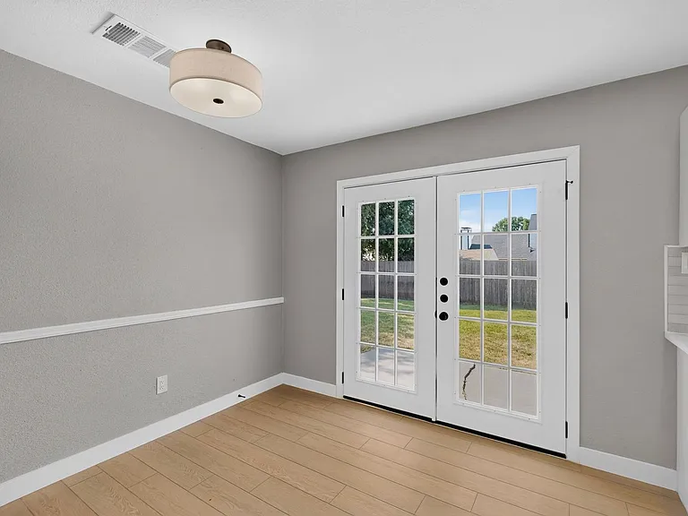 1600 Crimson Ct — Photo 22