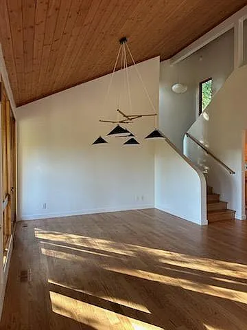 115 Parkview Cir — Photo 3