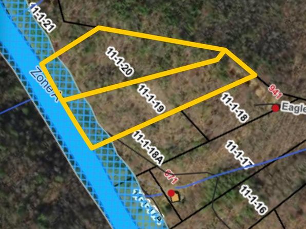 Chestnut Oak Ln, Dugspur, VA 24325