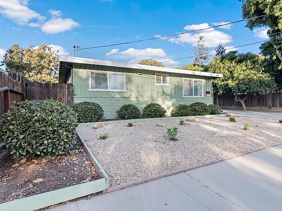 2nd image of 421 S San Lorenzo Ave