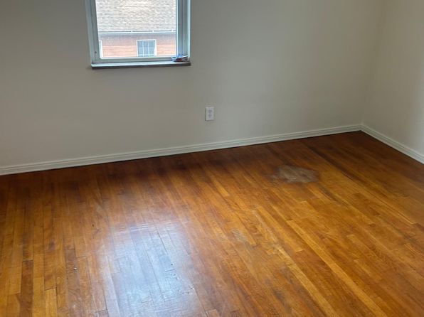 525 Station St APT 1