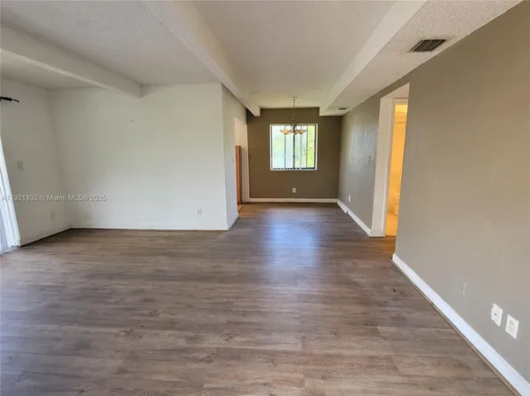 1245 S Flagler Ave APT 305, Pompano Beach, FL 33060