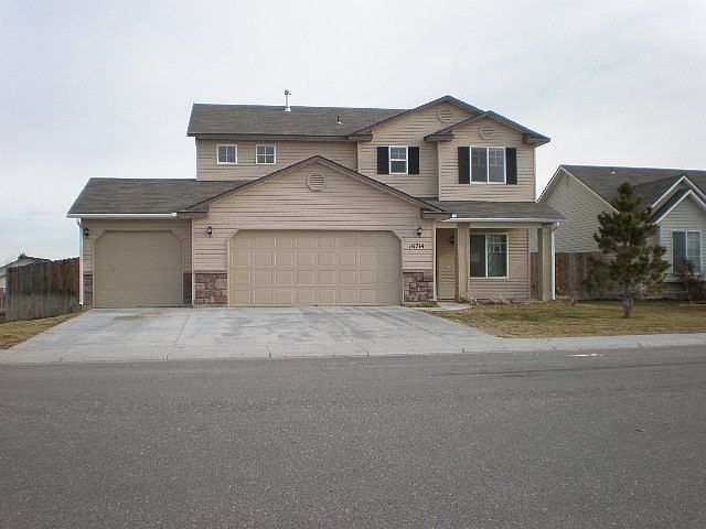 1st image of 16714 Bayou Way