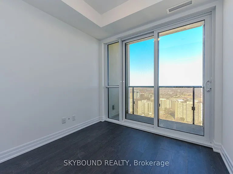 30 Elm Dr W #3504 — Photo 37