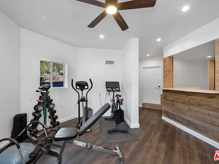 34136 Mulholland Hwy — Photo 34