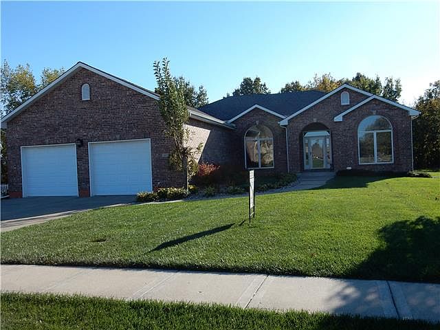 1st image of 4828 SW Marguerite