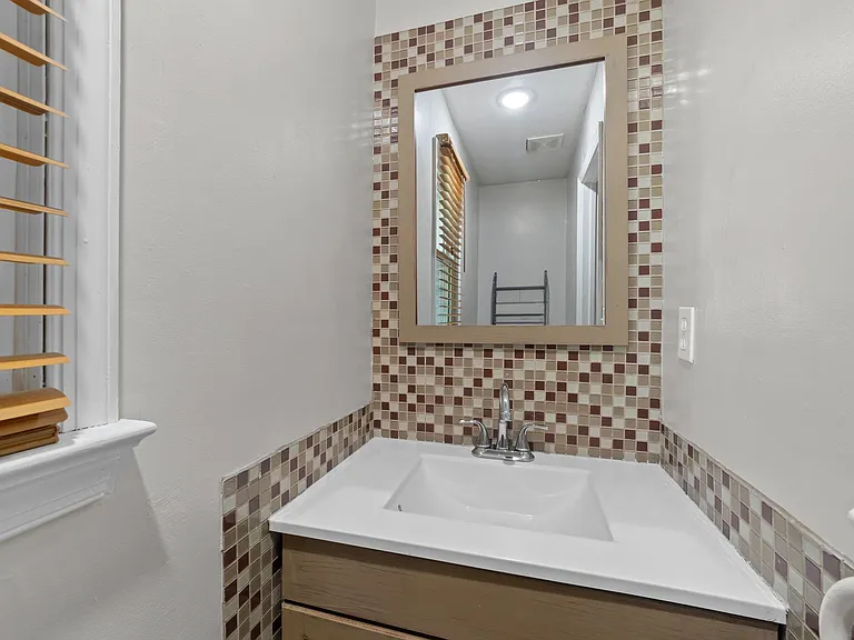 435 Currituck Dr — Photo 65