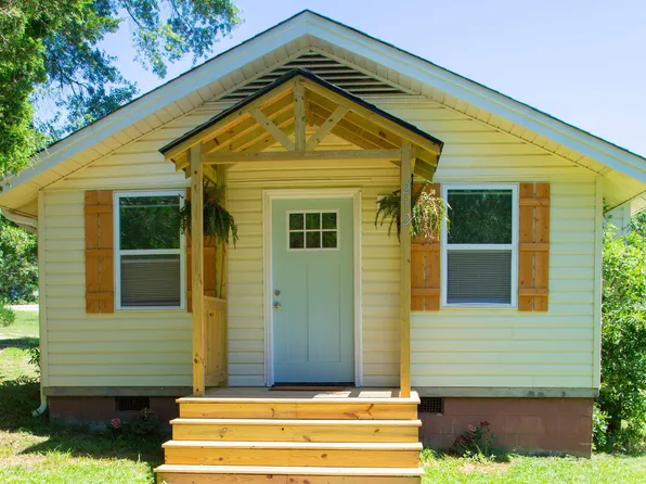 212 Moody Rd, Piedmont, SC 29673