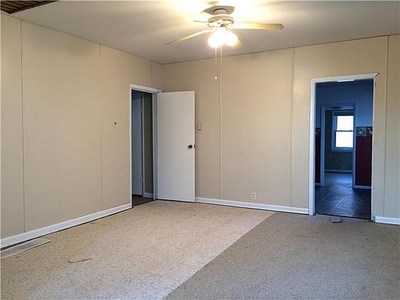 5th image of 1807 Edmond St