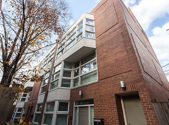 2nd image of 1967 N Maud Ave #1A