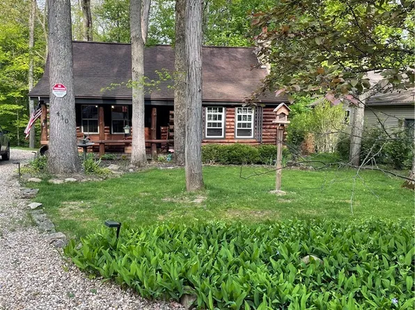 410 Apple Hill Dr N, Howard, OH 43028