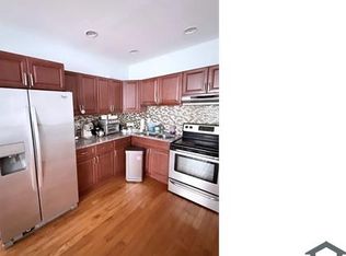 3334 N Front St Floor 2, Philadelphia, PA 19140