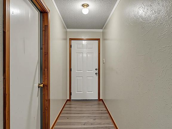 5th image of 177 Highline Rd