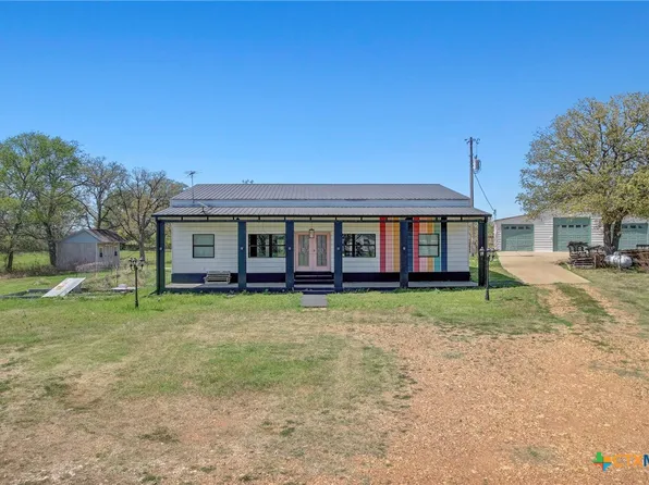 1025 County Road 454, Lincoln, TX 78948