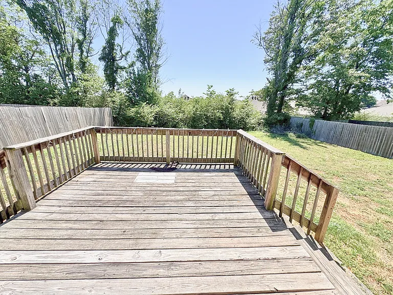 353 Wildwood Point — Photo 2
