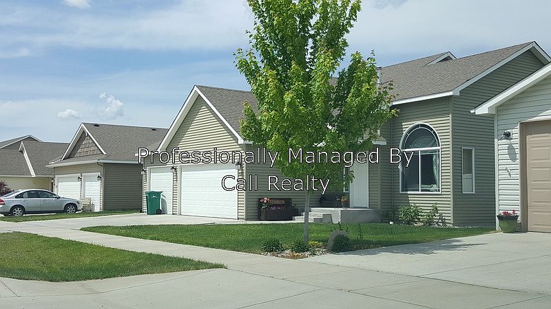 1st image of 18215 E Michielli Ave