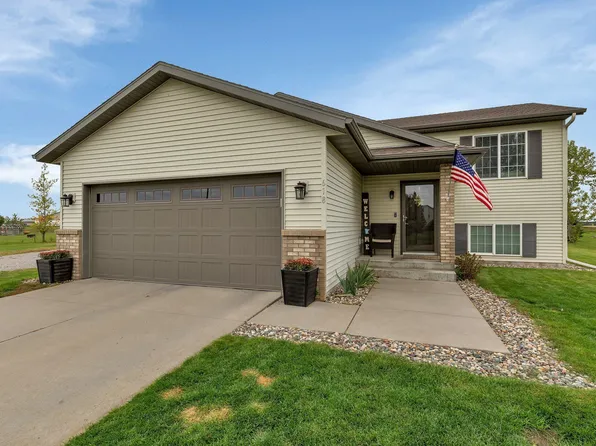 618 2nd Ave SW, Rice, MN 56367