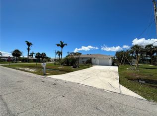 3219 7th Ave, Saint James City, FL 33956