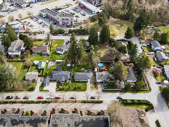 4th image of 11672 Fulton St