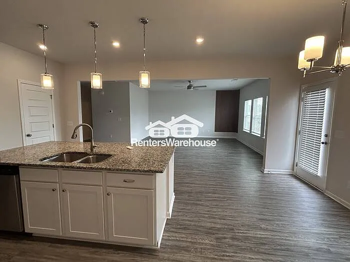 5475 Cedar Creek Dr — Photo 11