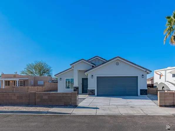 10364 S Avenida Compadres, Yuma, AZ 85365