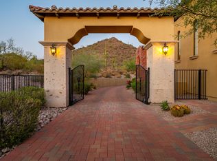 3711 N Hawes Rd, Mesa, AZ 85207