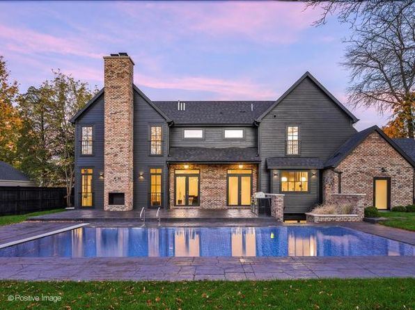 1180 Oak Ridge Dr, Glencoe, IL 60022