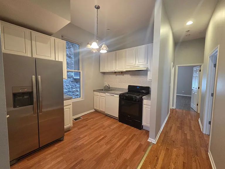 1507 N Hudson Ave — Photo 9