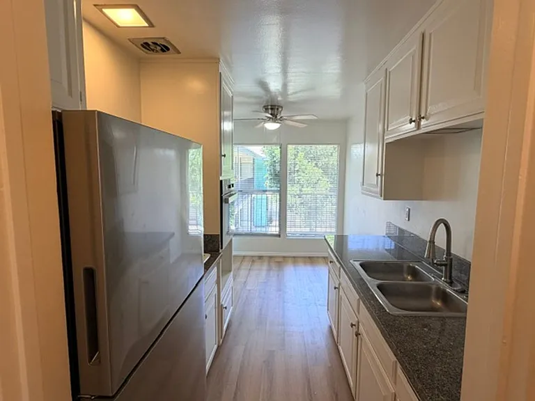 6351 Linden Ave — Photo 4