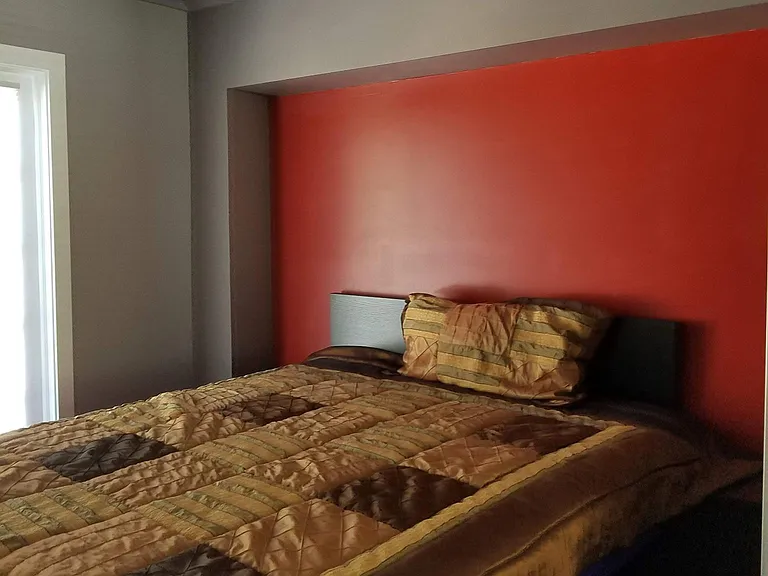 84 Almendral Ave — Photo 3
