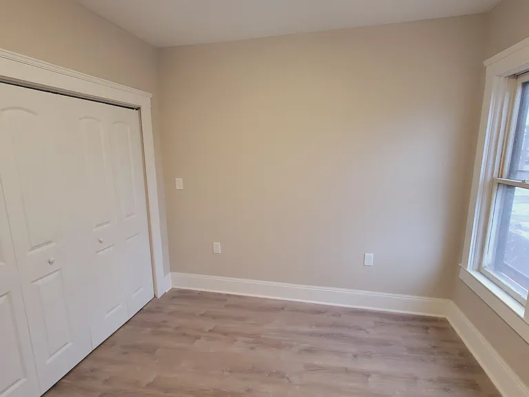 5015 Detroit Ave #1 — Photo 11