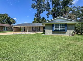 35 Pecan Way, Natchez, MS 39120