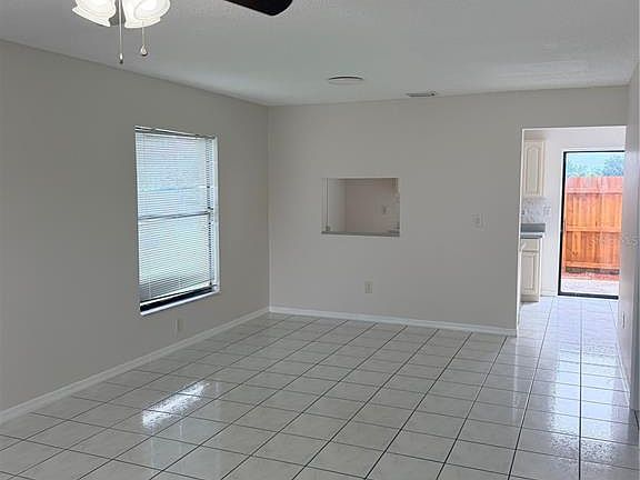 3rd image of 1625 Long Ridge Ct #271
