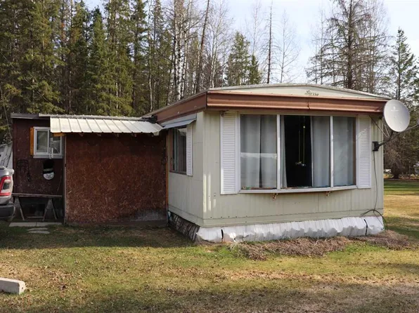 17018 S Township Road 540, Yellowhead County, AB T7E 3J9