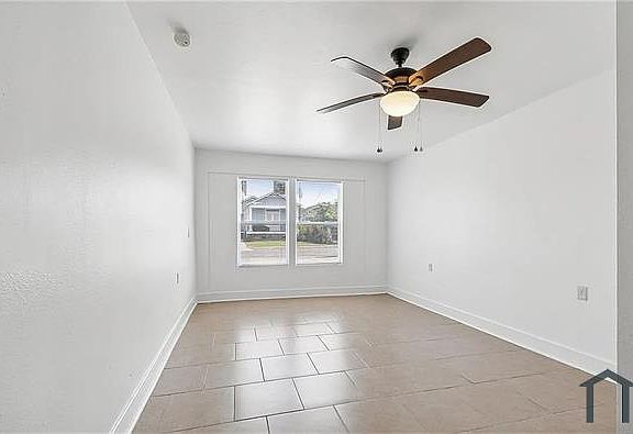 2nd image of 2232 Annette St #1