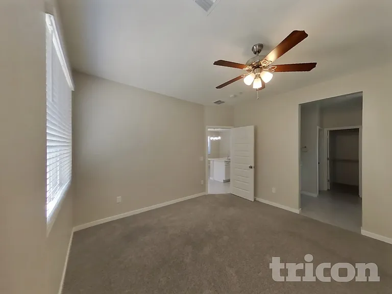 4537 E Granada St — Photo 6
