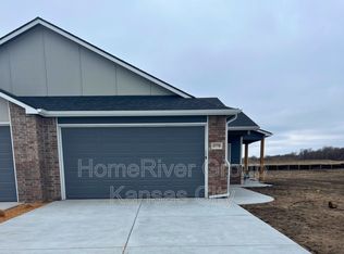 5778 E Bristol Cir, Wichita, KS 67207