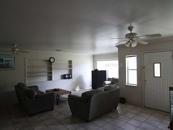 5th image of 541 2nd St