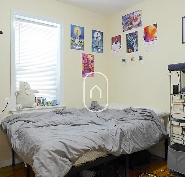 676 Massachusetts Ave #3 — Photo 2