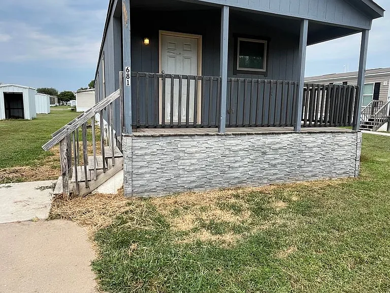764 Wilson Dr — Photo 4