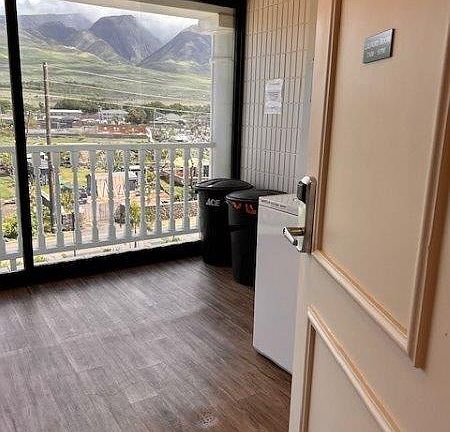 5th image of 50 Puu Anoano St APT 3906