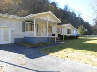 1749 Upper Blackberry Rd, Ransom, KY 41558